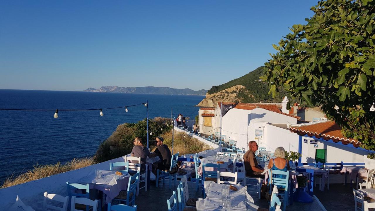 Peppermint Bay Villa Skopelos Town Exterior photo
