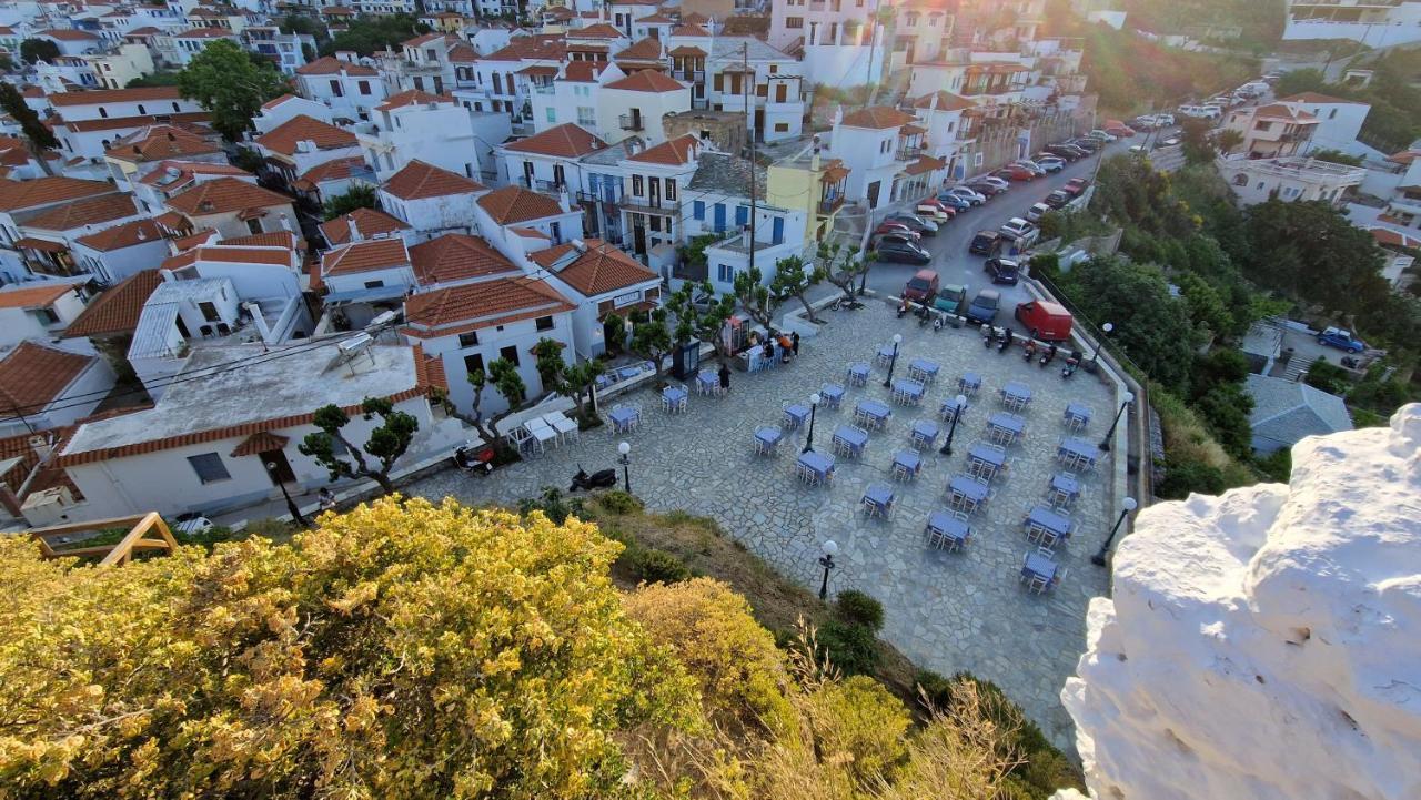 Peppermint Bay Villa Skopelos Town Exterior photo