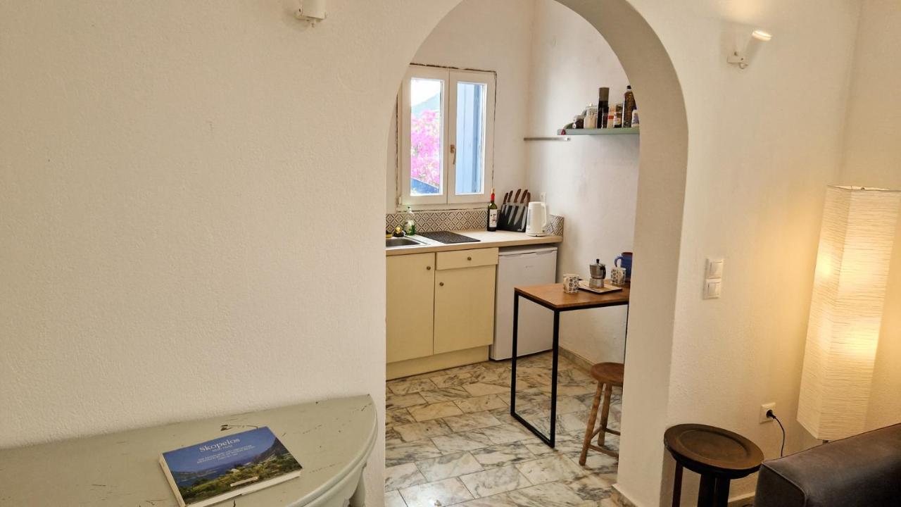 Peppermint Bay Villa Skopelos Town Exterior photo
