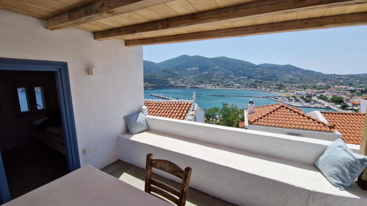 Peppermint Bay Villa Skopelos Town Exterior photo
