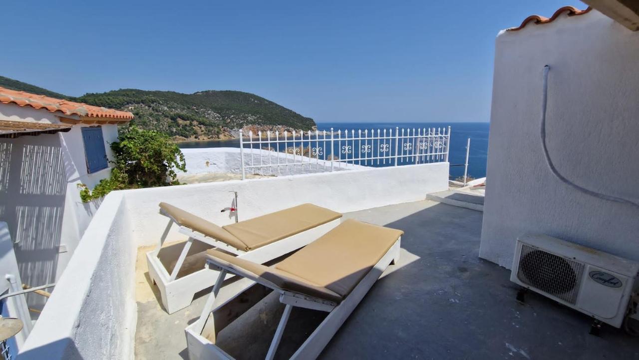 Peppermint Bay Villa Skopelos Town Exterior photo
