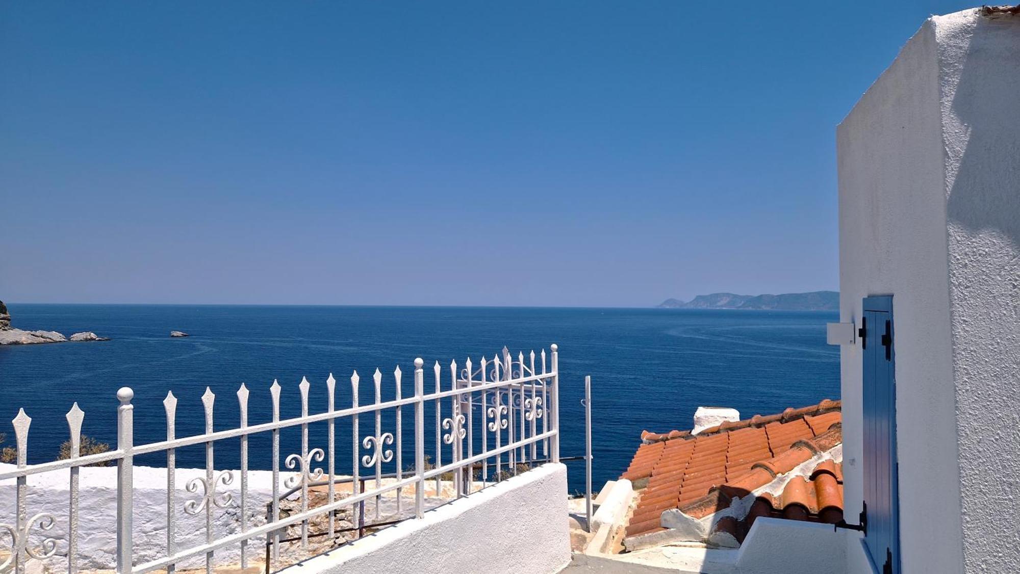 Peppermint Bay Villa Skopelos Town Exterior photo