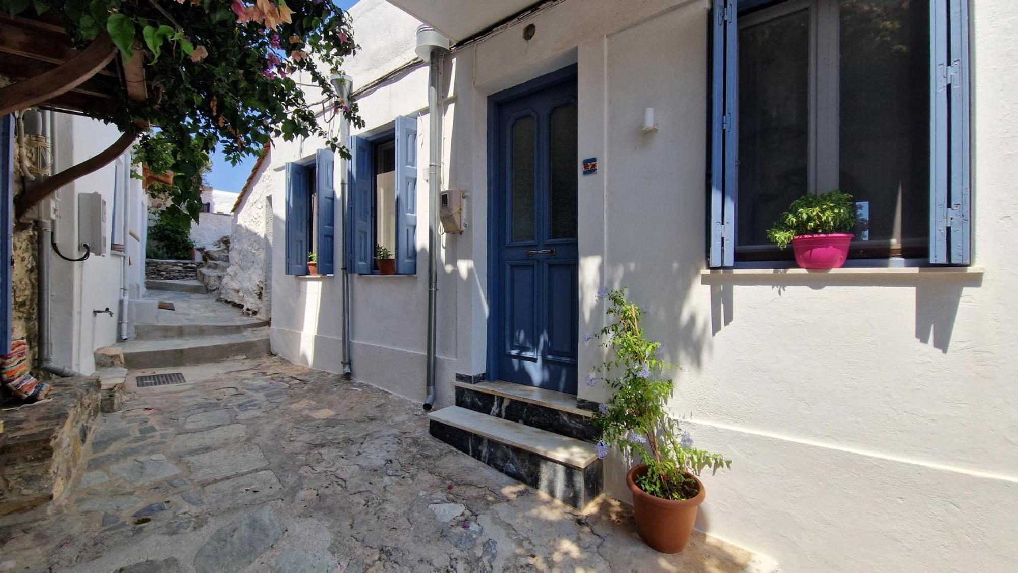 Peppermint Bay Villa Skopelos Town Exterior photo